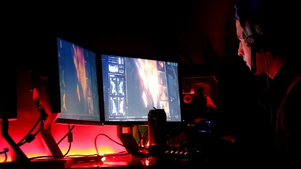 Dual Monitor