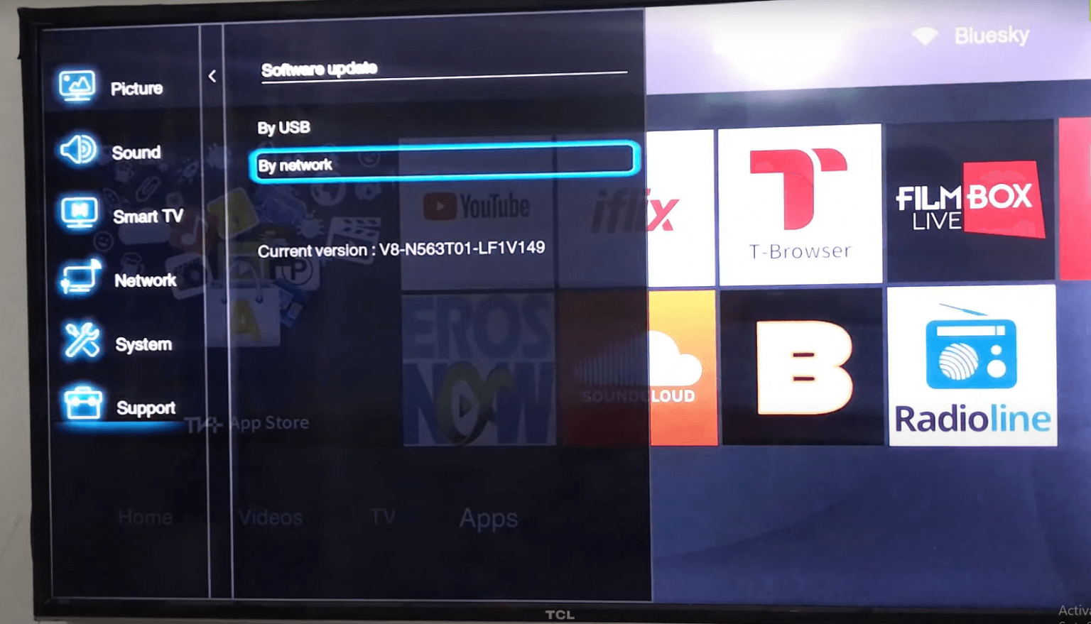 TCL TV Won’t Turn On [FIXED In Under 30 Seconds]